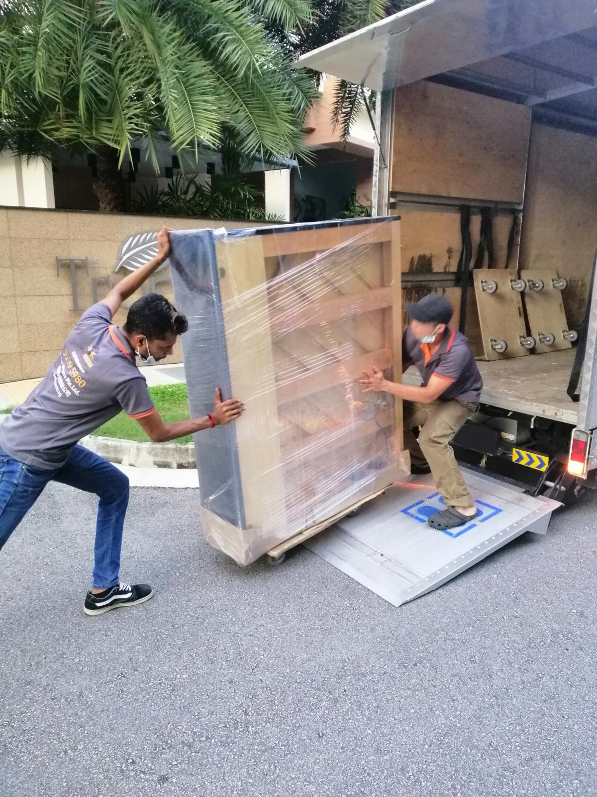 house movers